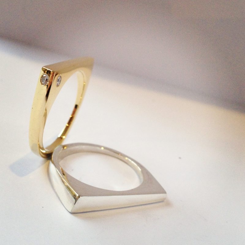 Sculpted rings - yellow gold and silver