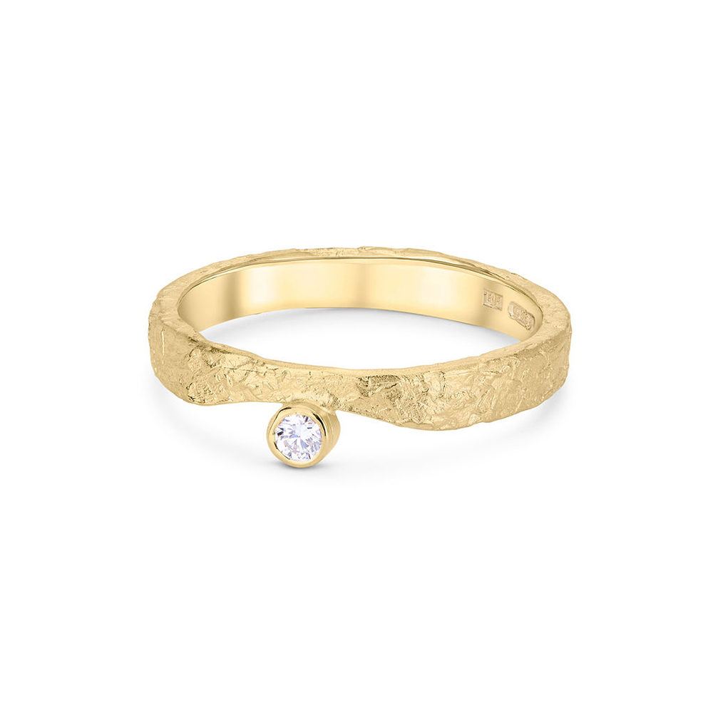 Diamond Gold Rise Ring Supporting