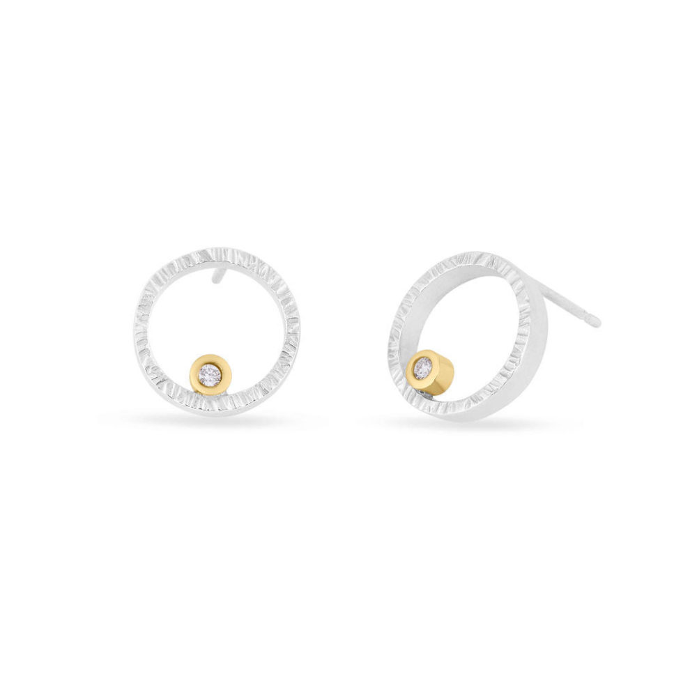 Textured Finish Diamond Eaarings